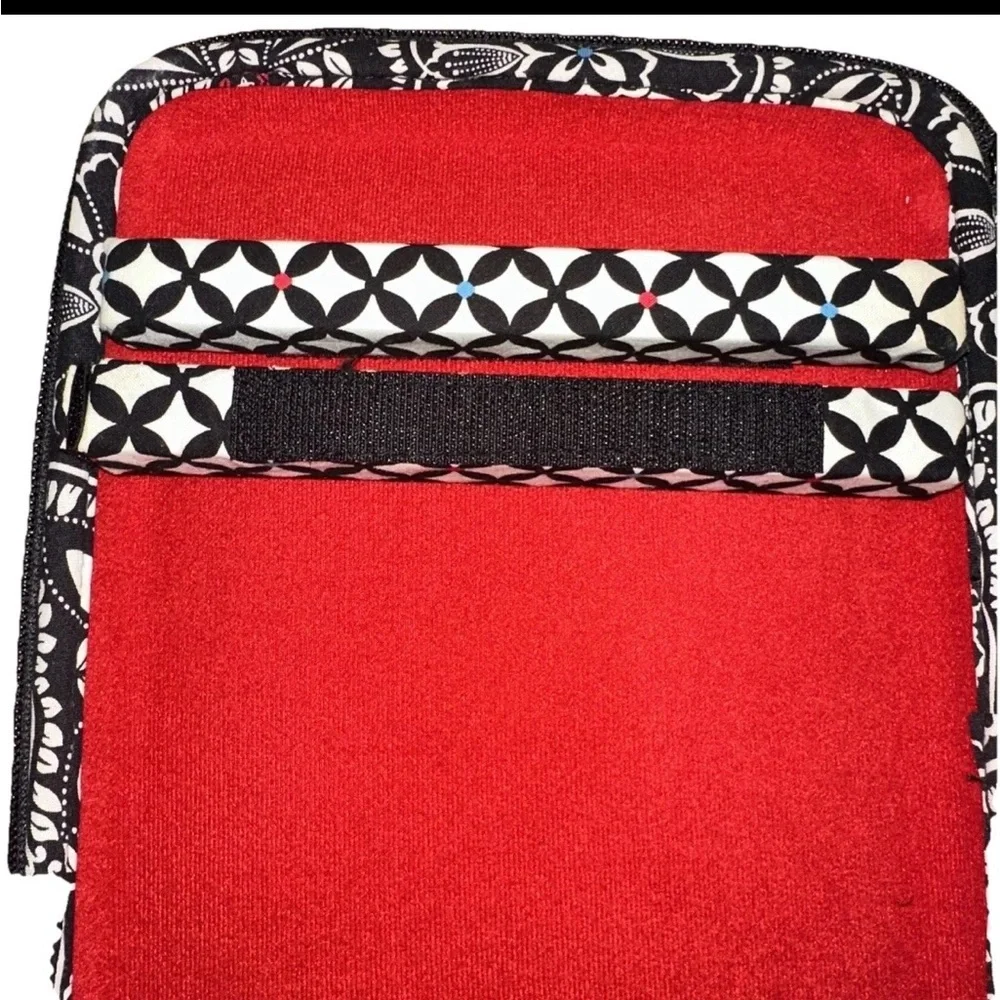 Vera Bradley Black Floral Crossbody Hard Shell Tablet Laptop Case W/Divider